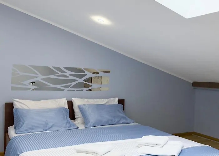 Duplex On Fredra Street